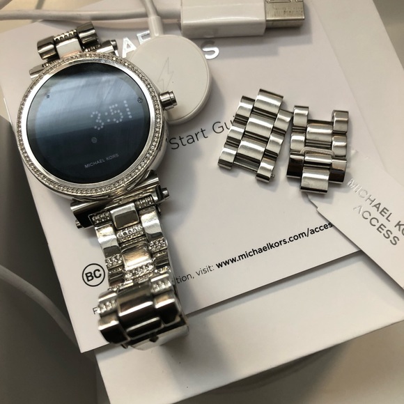 Michael Kors Smart Watch - Picture 2 of 6